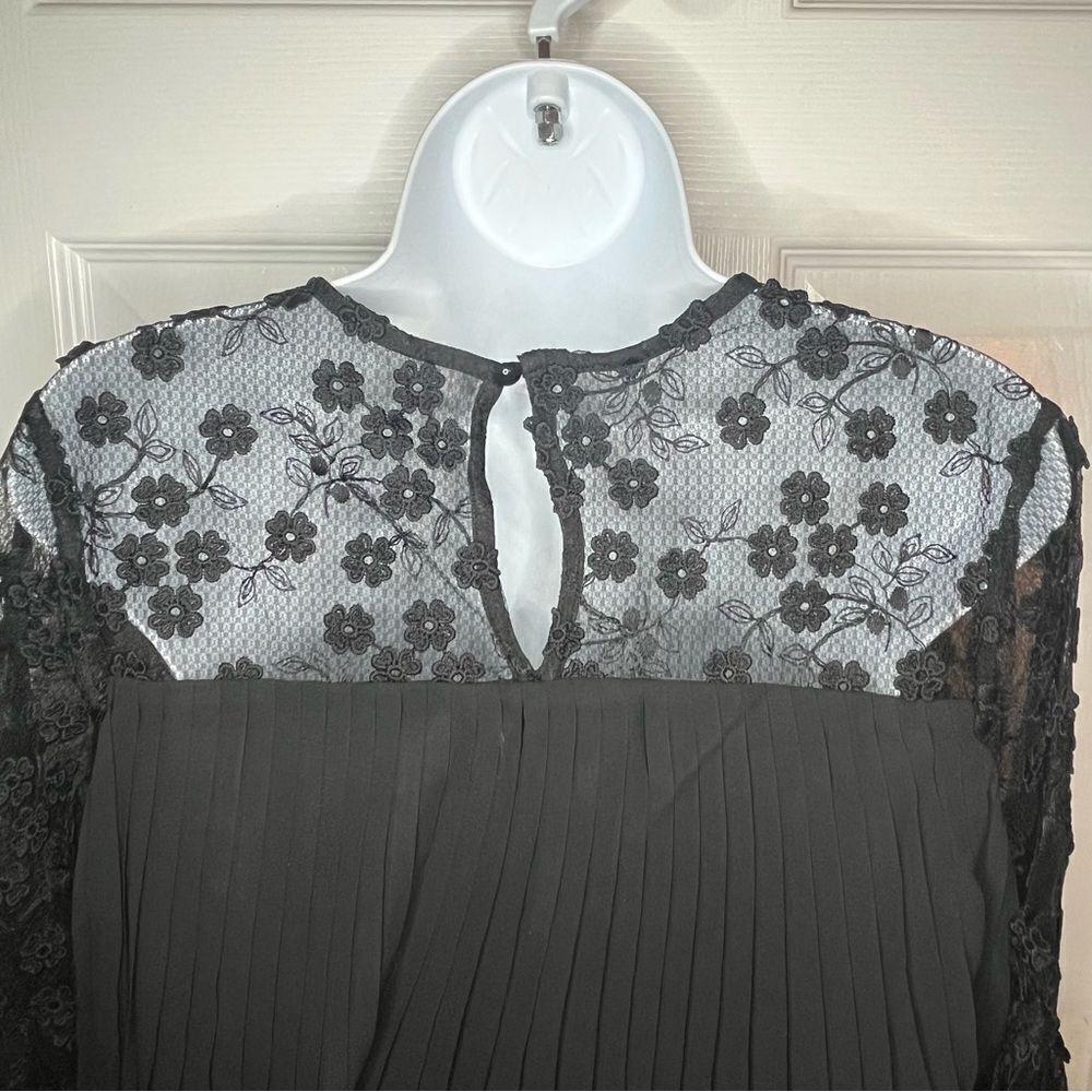 Modcloth Dauntless Dahlias Tiered Mini
Dress Pleated Cocktail Black 8 NWT - Picture 12 of 13